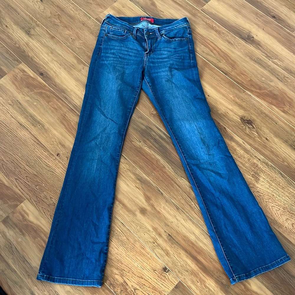 Guess Straight/Boot Jeans Size 26 (fits like a 4)